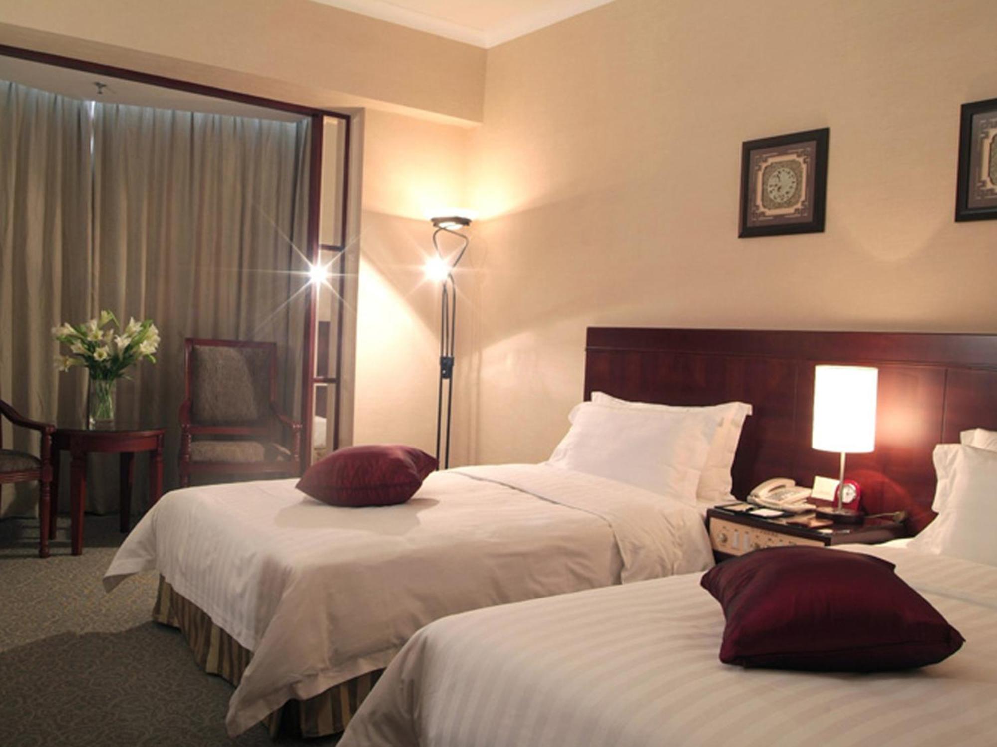 Rosedale Hotel & Suites Guangzhou - Free Shuttle Bus To Canton Fair Exterior foto